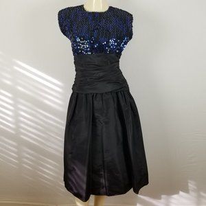 Vintage black and blue sequin‎ open back dress 3/4